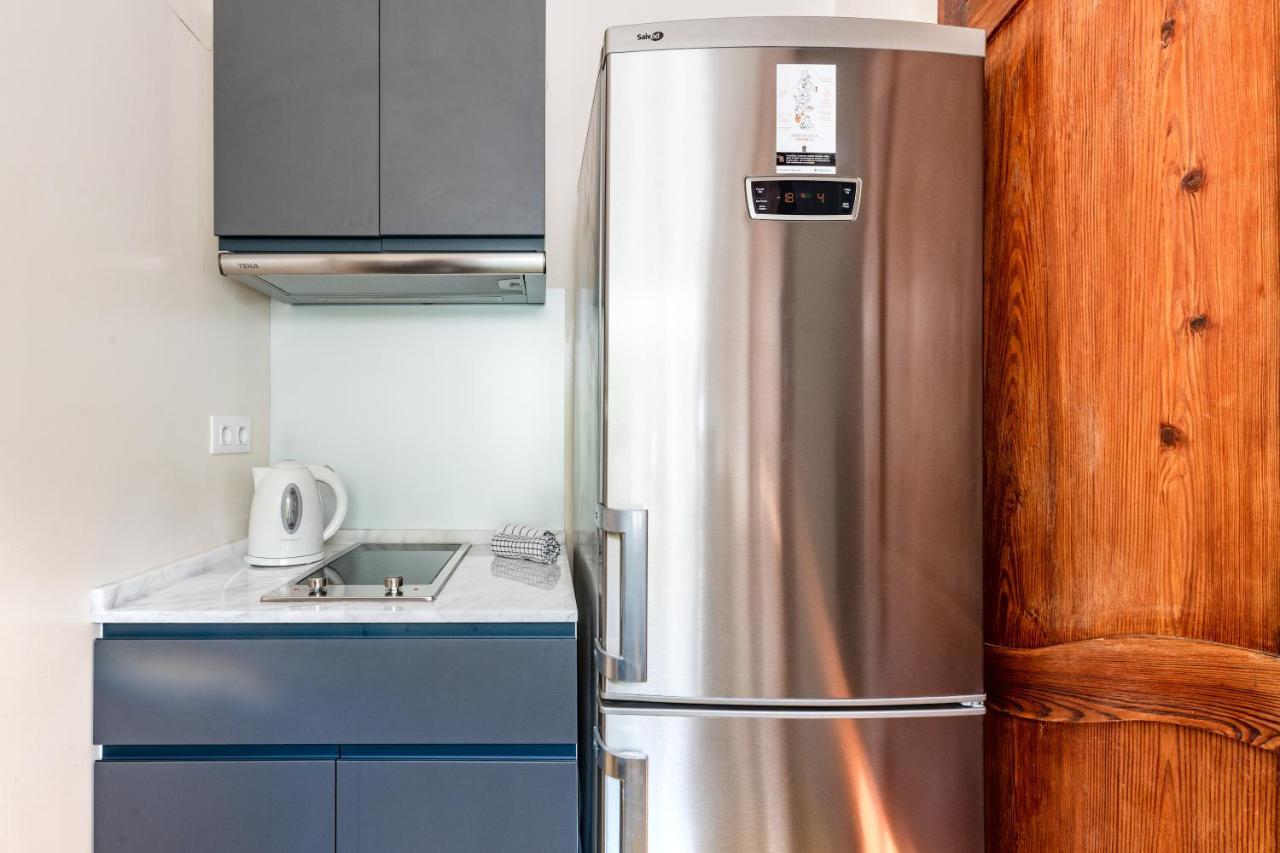 Appartamento Bright Penthouse With Terrace In Madrid Center Esterno foto